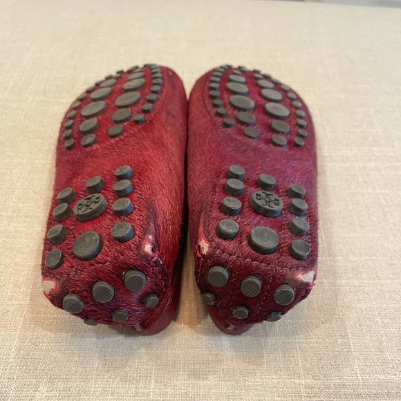 Tory Burch Plum Hair-calf Kendrick Driver sz 7 - Picture 3 of 6